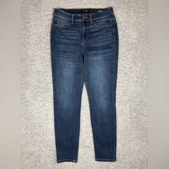 Judy Blue Jeans Womens 7 Relaxed Fit Dark High Rise Classic Style JB82325DK - Picture 1 of 5